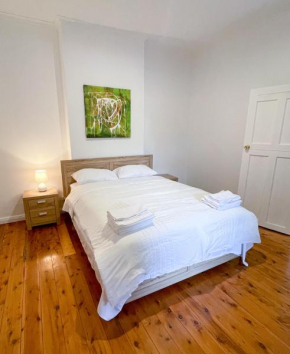 LCF Rosehill Accommodation 3 free car parking inside property G2
